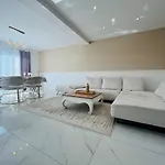 Dom wakacyjny Casa Contemporaine *