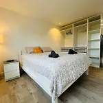 Casa Contemporaine *