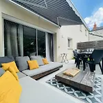 Casa Contemporaine