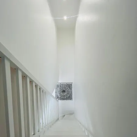 Casa Contemporaine Dom wakacyjny *