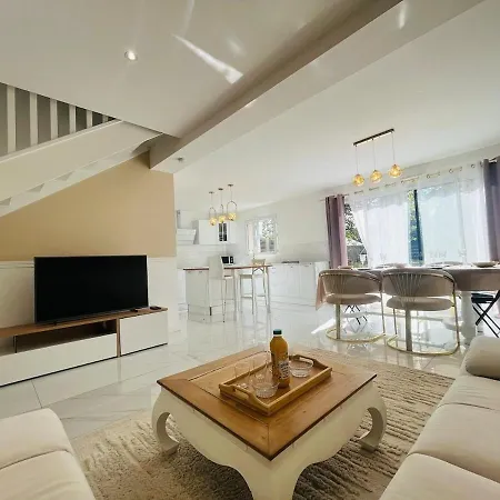 Dom wakacyjny Casa Contemporaine Angers