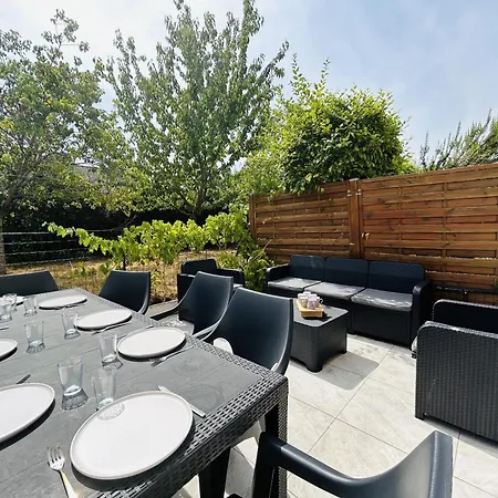 Casa Contemporaine Hébergement de vacances *